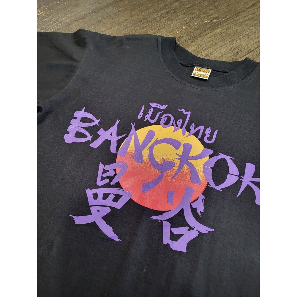 VINTAGE New 80S BANGKOK TEE SHIRT LARGE SOFT AND THIN BANGKOK ROCKS HANOI SHOCKS